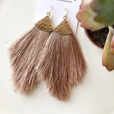 Boho Tassles in blush