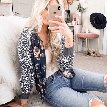 Adorable bomber floral jacket