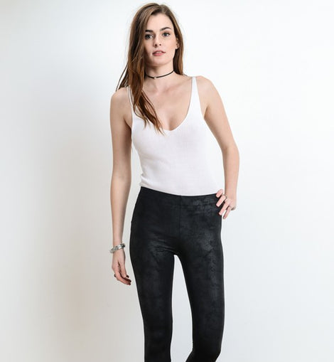 WL black textured leggings